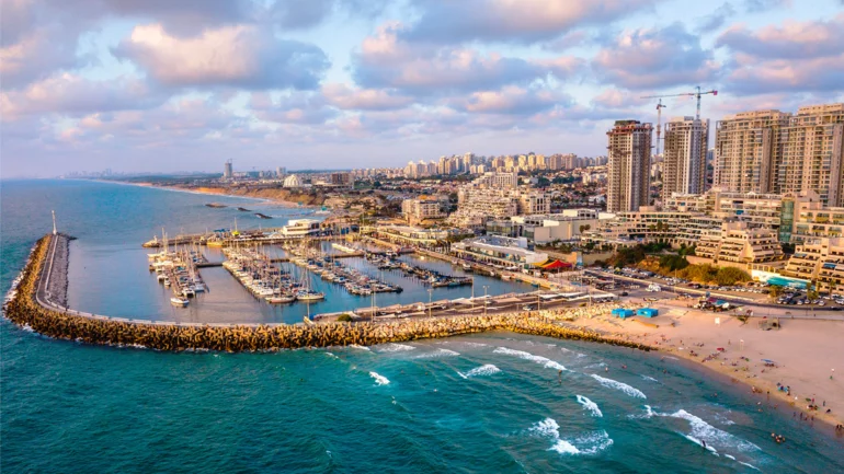 Canadian–Israeli group Awz plans major chip plant in Ashkelon