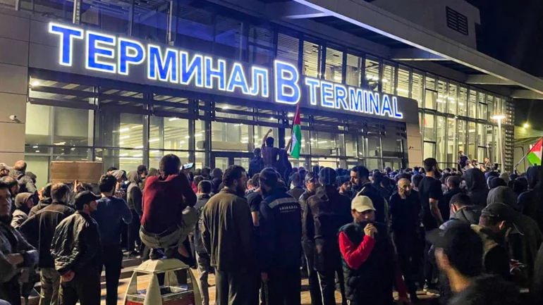 Russia convicts dozens for anti-Israel riots at Dagestan airport two years ago