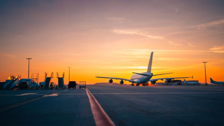 Lufthansa clears for takeoff to Tel Aviv