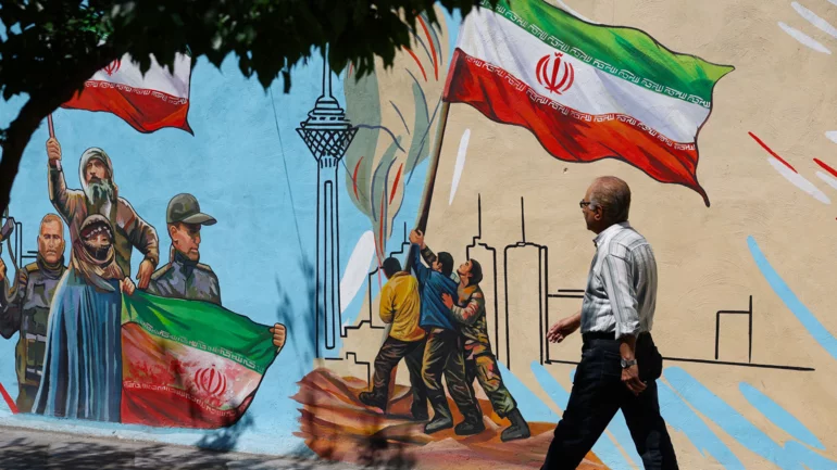 Trump says Iran ceasefire is “on life support” after failed talks