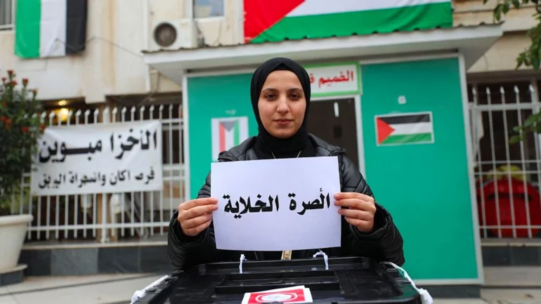 EU ready to send observers to Palestinian elections
