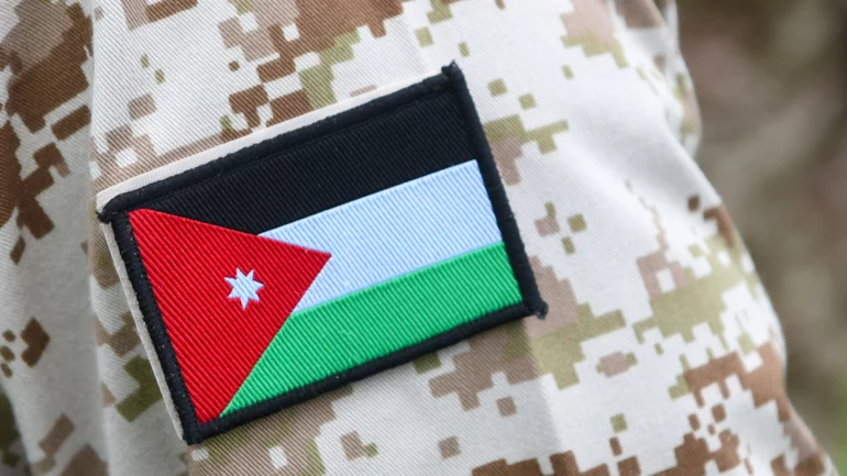 Jordanian army says guards injured in clashes along Syrian border