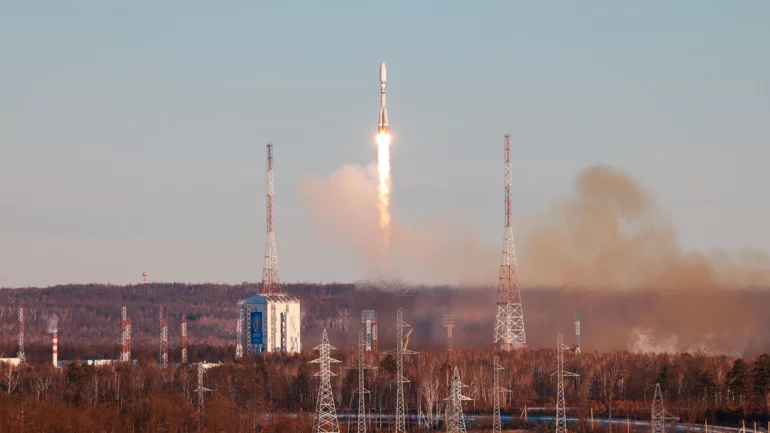 Russia launches Soyuz rocket with dozens of satellites, including two from Iran