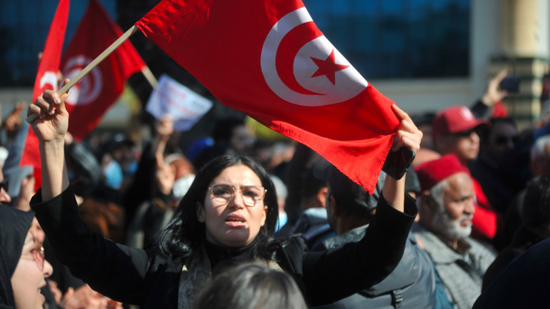 Tunisians protest economic deterioration