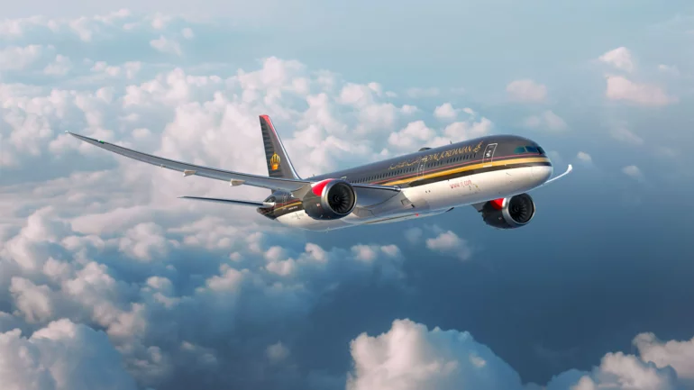 Royal Jordanian airlines suspends flights to Beirut, state news agency says