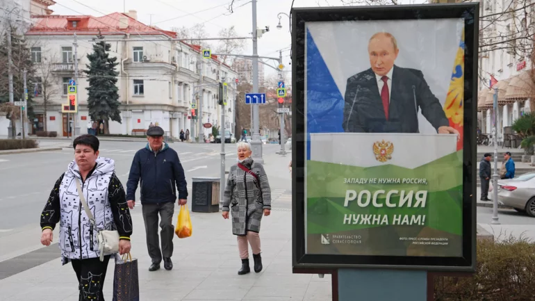 Putin says Russia has the strength to finish Ukraine operation