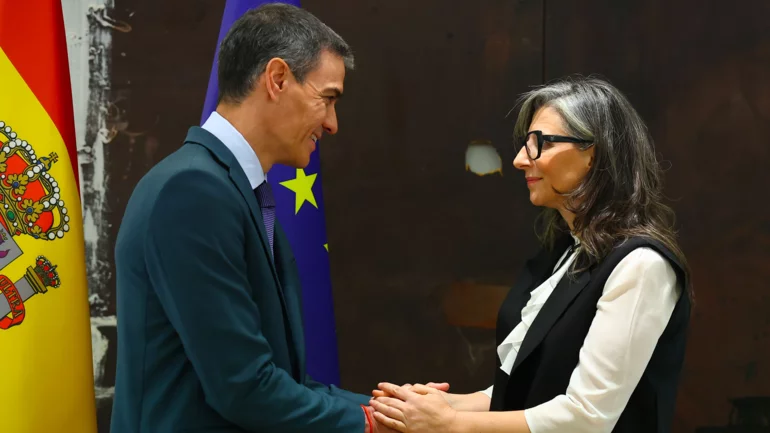 The decoration that says everything about Spain's Government
