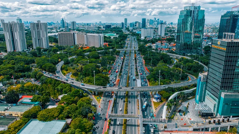 Saudi Arabia, Indonesia sign several deals worth around $27 billion