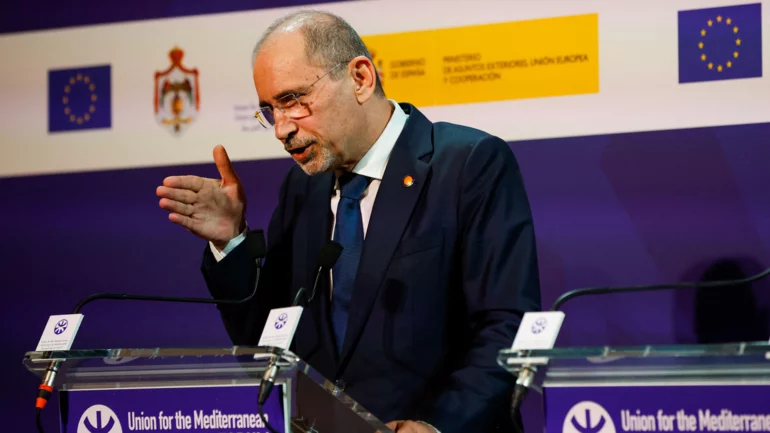 Arab states, EU agree on need for two-state solution to Israel crisis