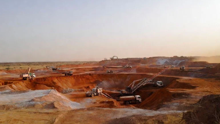 US seals big uranium investment in Niger, two years after troops left