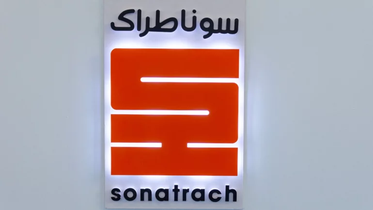 Algeria opens seven oil and gas blocks to foreign investment