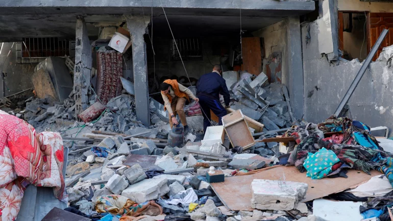 Israel proposes hostage deal as fighting continues in Gaza