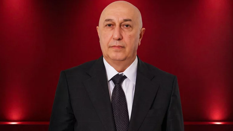 Nizar Amedi chosen as Iraq's new President by Parliament