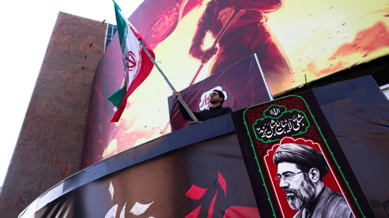 Trump: There are no conversations with Iran