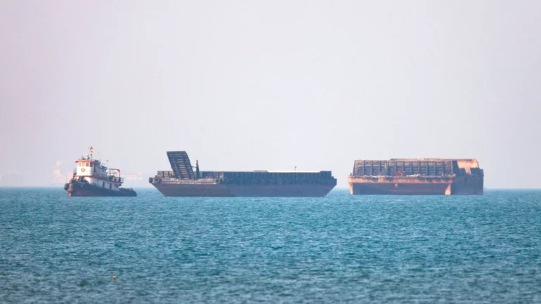 Washington pauses Hormuz mission, citing progress