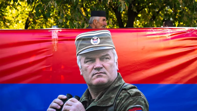Thousands gather in Belgrade for funeral of convicted war criminal Ratko Mladic