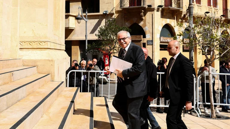 Lebanon's new government wins confidence vote in parliament