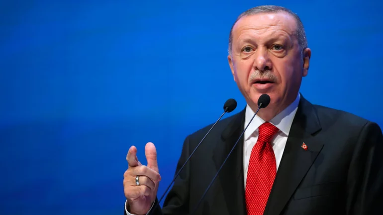 Erdogan says Turkey is explaining to Hamas best approach for Palestinian future