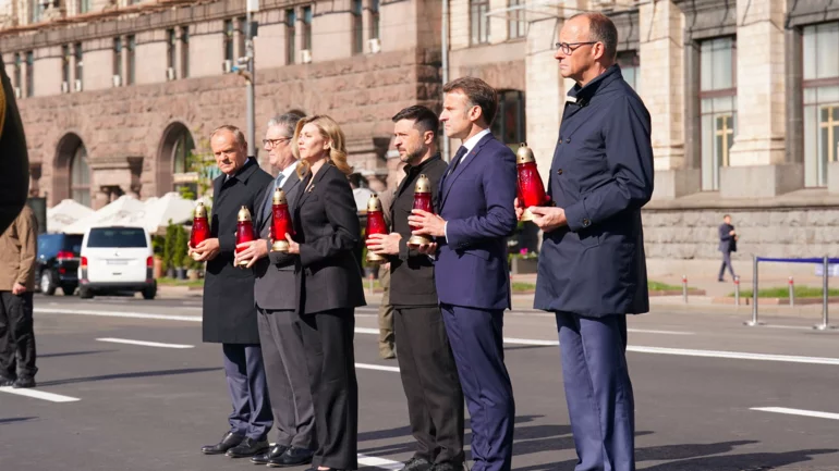 European leaders meet Zelenskiy in Kyiv to show support after Putin's parade