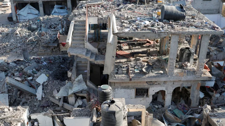 Gaza ceasefire teeters as Israeli strikes intensify