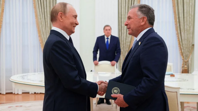 Russia rules out big concessions on Ukraine as leak shows Witkoff advised Mosco