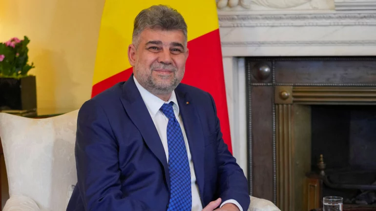 Romania's leftist PM and far-right leader ahead in presidential race, poll shows