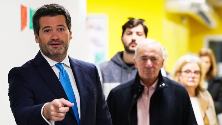 Centre-right poised to win Portugal's election, far-right soars