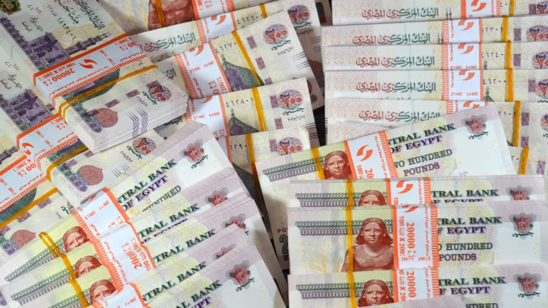 Egypt benefits from strong increase in transfers from workers abroad