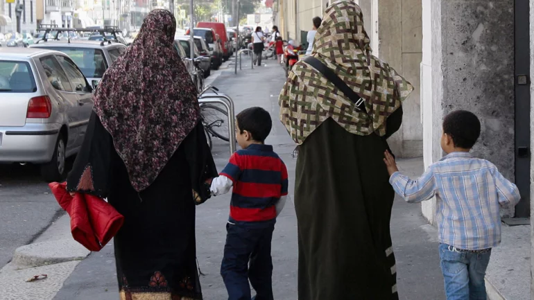 New Italian bill targets Islamic face coverings and religious funding
