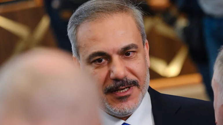 Turkey urges Kurdish forces to abandon 'separatist agenda' after Syria deal