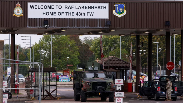 Iran suspected in bomb plot near UK airbase