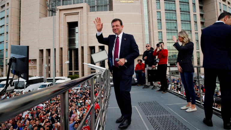 Istanbul mayor hit with new jail term for insulting prosecutor, media say