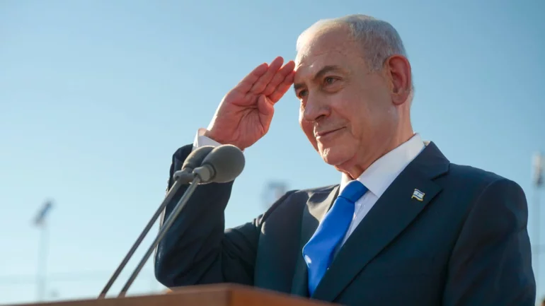 Netanyahu, Zelenskiy head to White House as conflicts deepen
