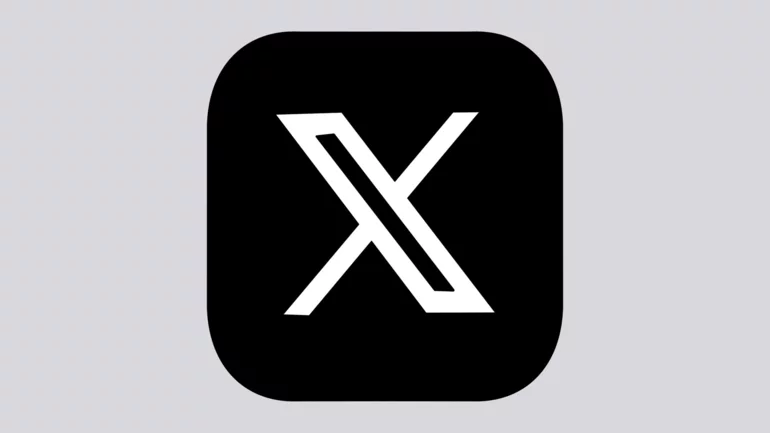 Social media platform X back up after global outage