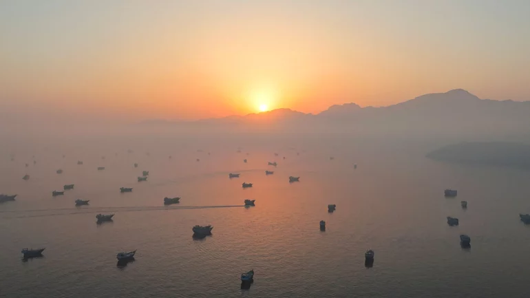 Draft Hormuz plan hands Iran key shipping role