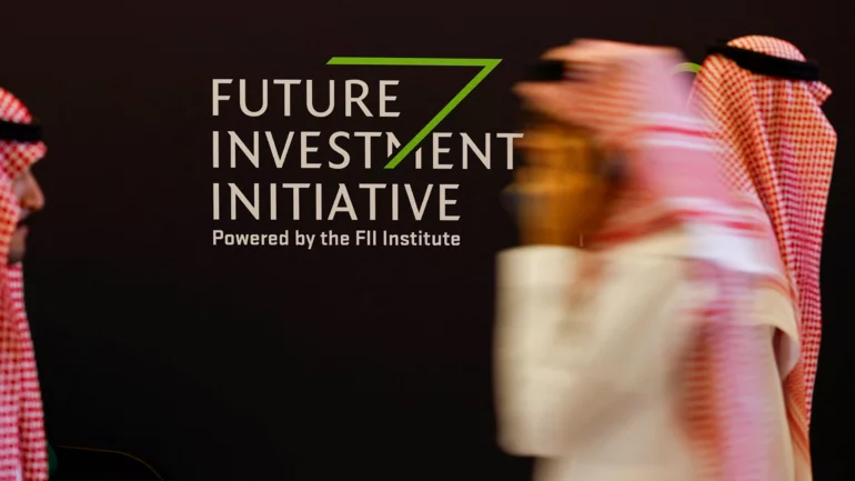 Saudi Arabia delays investor forum