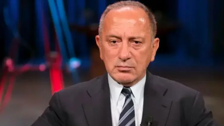Turkish court arrests prominent journalist for allegedly threatening Erdogan, NTV reports