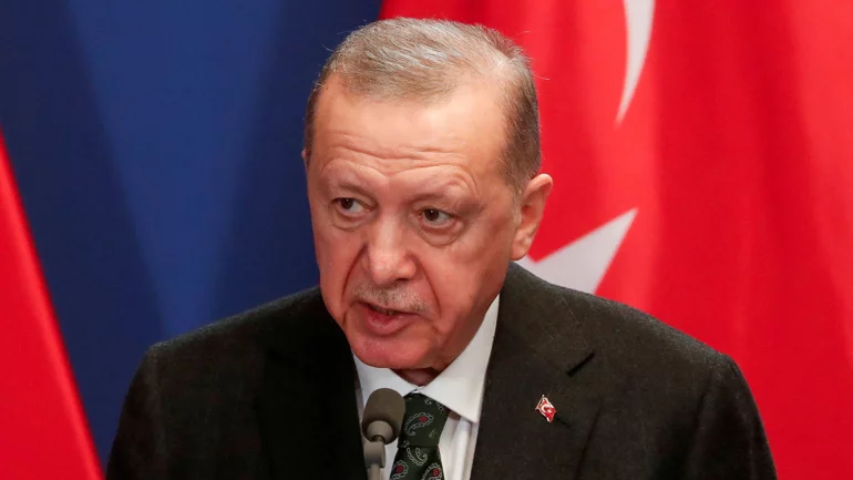 Erdogan says EU will 'stall' Ukraine, Moldova accession