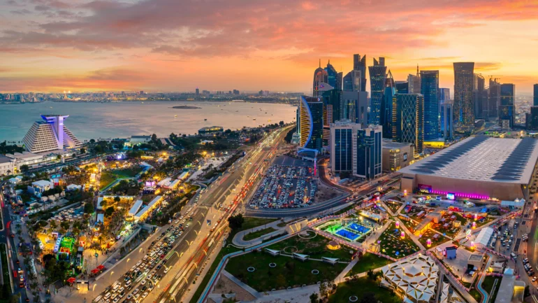 Qatar closes airspace, US and UK tell citizens to shelter in place