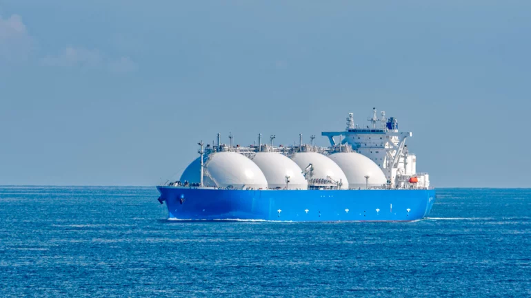 Egypt fully awards tender for 20 winter LNG cargoes, sources say