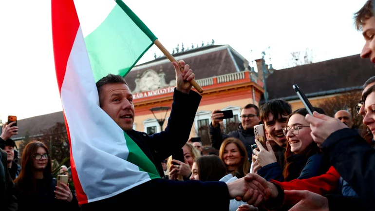 Hungary's opposition Tisza party widens lead over Orban's Fidesz, poll says