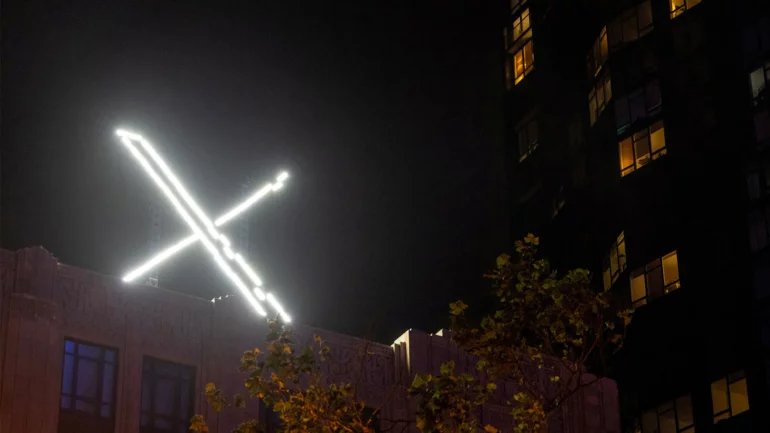 Social media platform X blocked in Pakistan over national security, ministry says