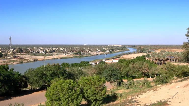 Drought and dams push Iraq into unprecedented water crisis