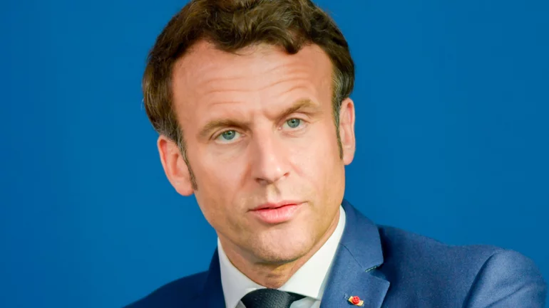 France's Macron denounces an "intolerable threat" from the Houthis
