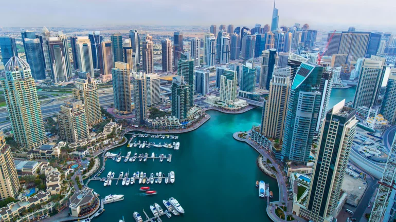 Dubai looks to capitalise on weak dirham to lure British home buyers