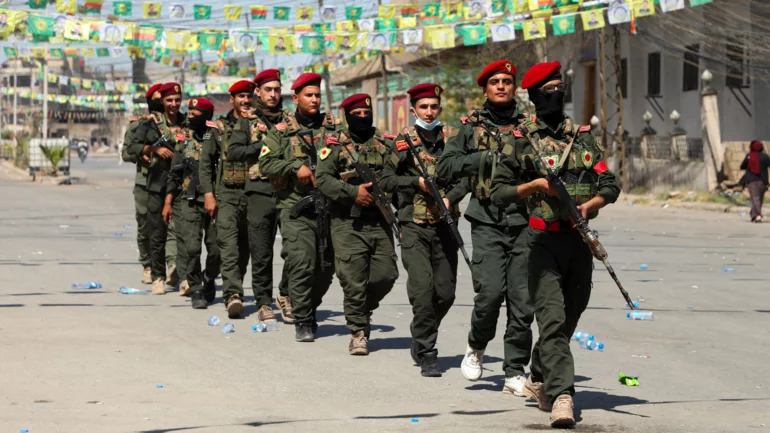 Syria, Kurdish forces race to save integration deal ahead of deadline