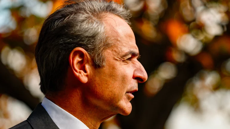 Greece’s Mitsotakis slams Turkey-Libya deal, calls for truce at sea