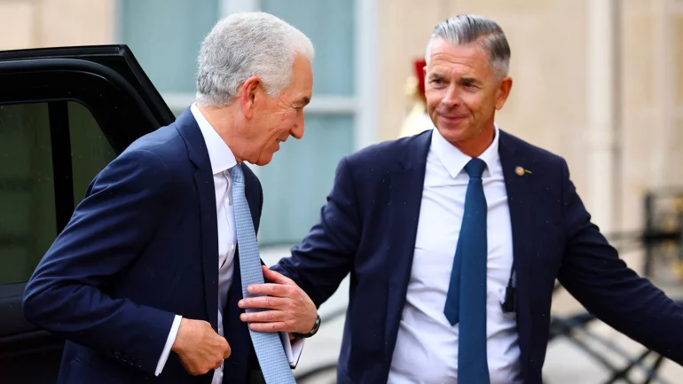 US ambassador to France banned from meeting French government