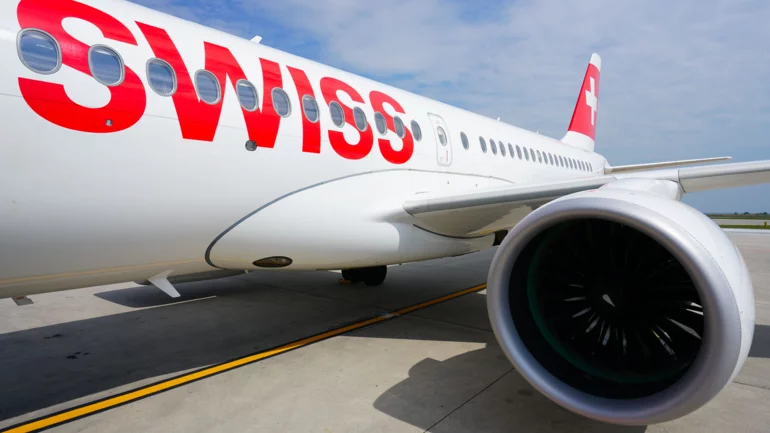 Lufthansa exits, El Al dominates