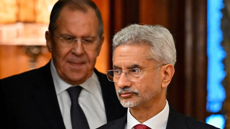 India pivots away from Russian arms, but will retain strong ties